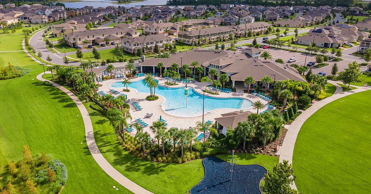 Pointon Realty Waterleigh, Winter Garden